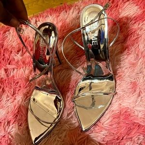 Silver strappy heel